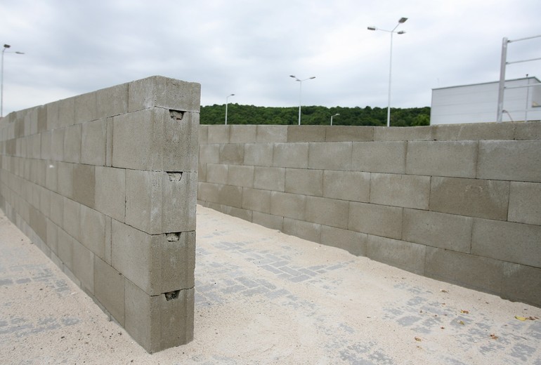 CSB - CONCRETE BLOCKS - FOUNDATION